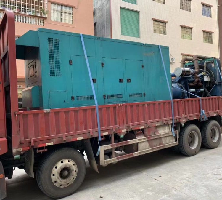 麦盖提如何在不同负载率下确保 400KW 柴油发电机组的正常运行？