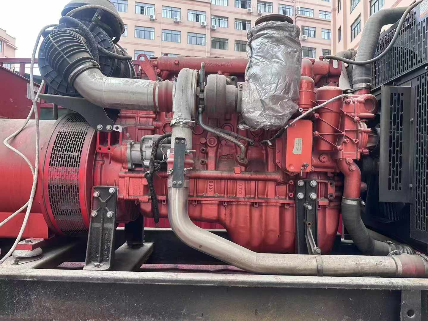 麦盖提如何选择适合 600kW 柴油发电机组的过载保护器？