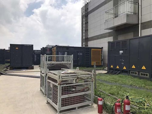 麦盖提除了定期检查，还有哪些方法可以及时发现接触式转速表探头的磨损？