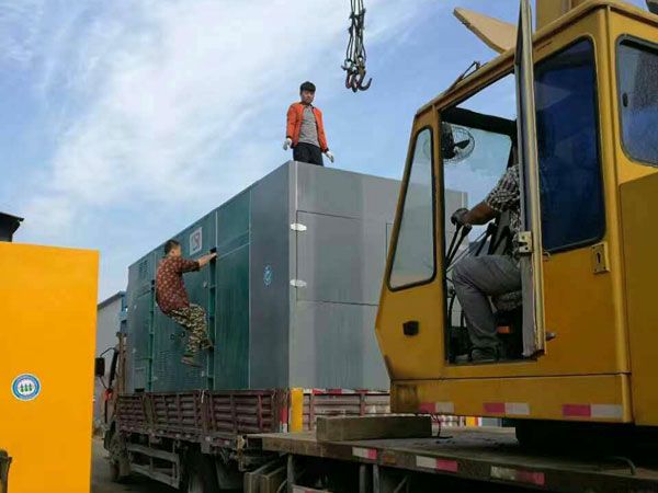 麦盖提如何判断水冷式机油散热器密封件是否需要更换？